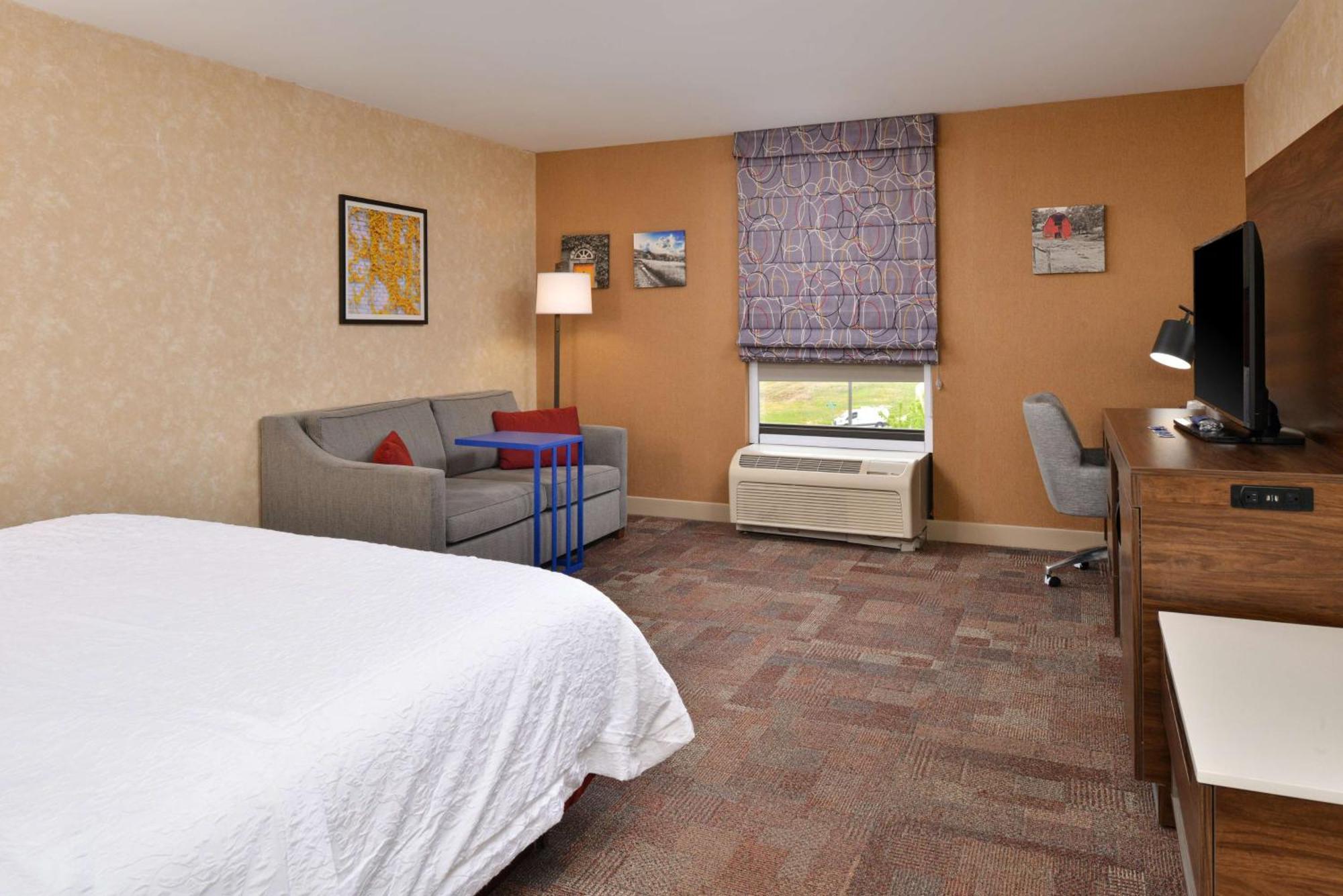 Hampton Inn Вайтвілл Екстер'єр фото