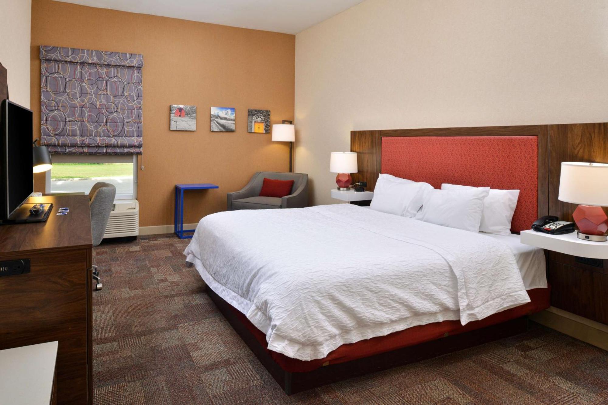 Hampton Inn Вайтвілл Екстер'єр фото