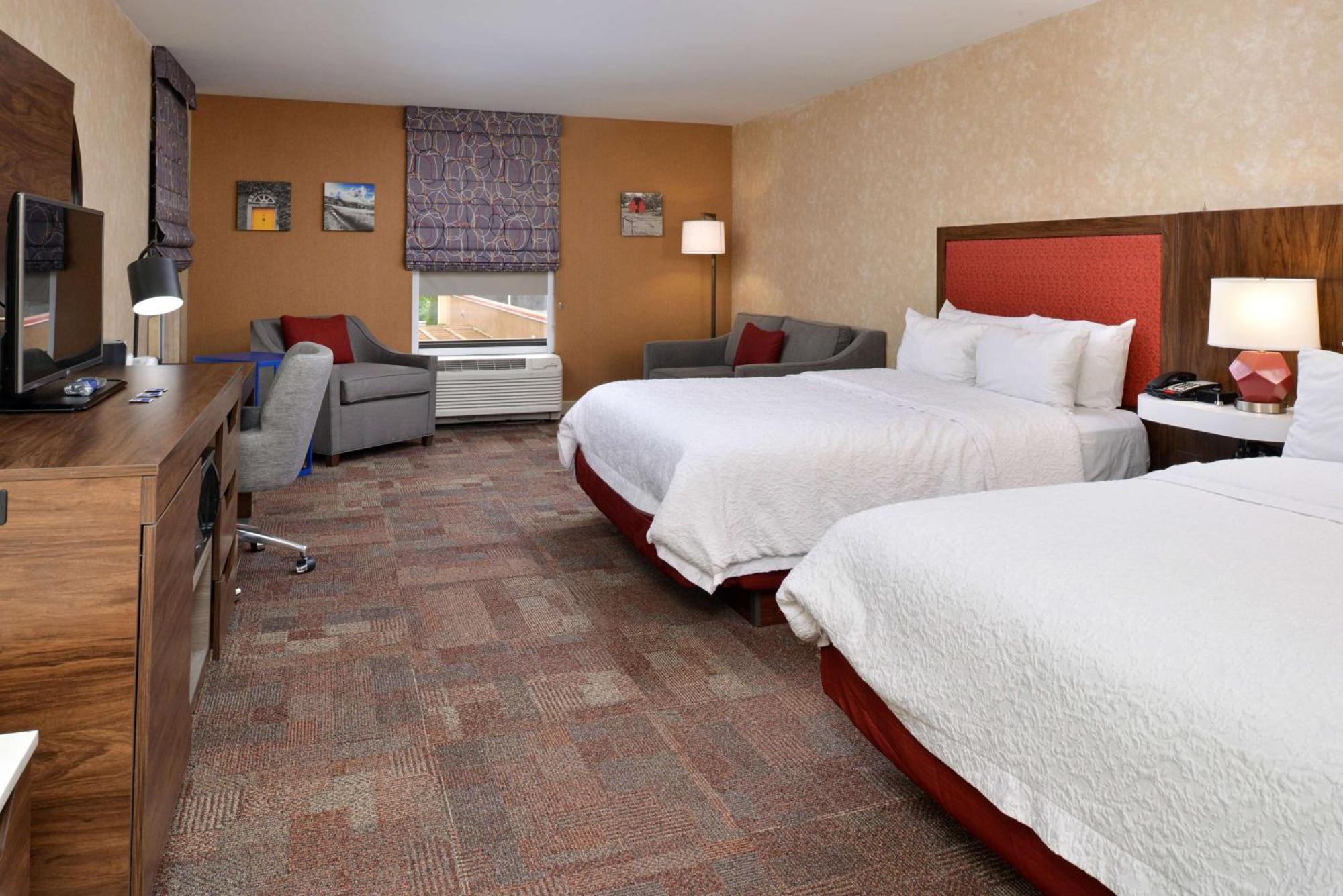 Hampton Inn Вайтвілл Екстер'єр фото